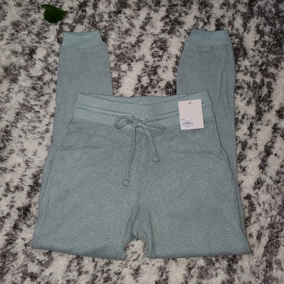 Lauren Conrad Mint color Jogger Leggings - Picture 2 of 5